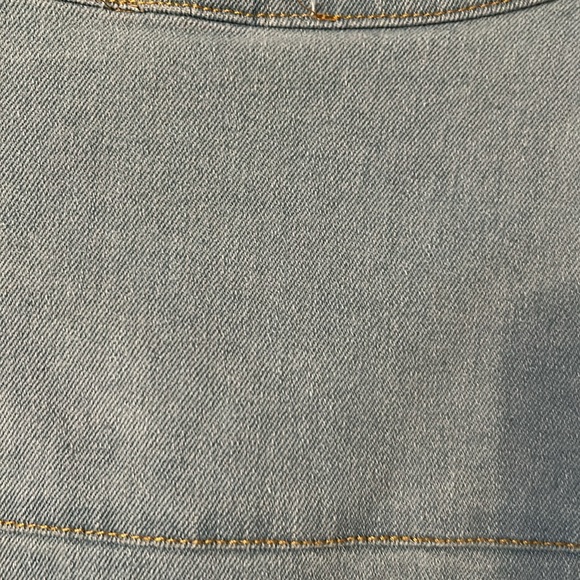 Aaron & Amber Denim Long Sleeve Shirt - Picture 9 of 10